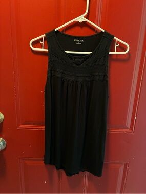 Merona Black Crochet Yoke Sleeveless Tank